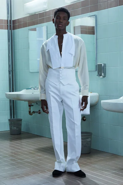 Look 39